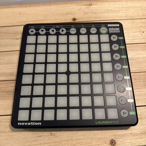 Novation launchpad mini - novation,