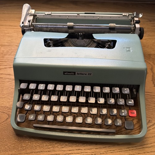 Olivetti lettera vtg - olivetti,