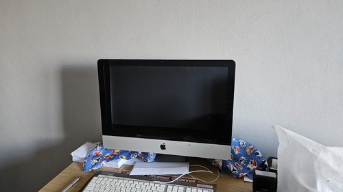 Apple imac - 21.5, 2011)
