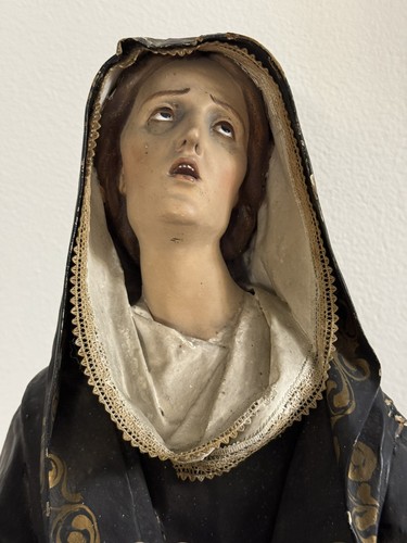 Antica statua addolorata - statua,