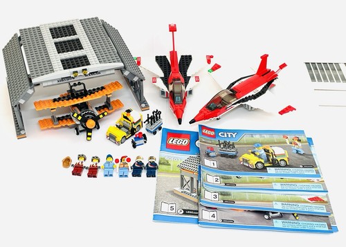 Lego city airport - airport, show