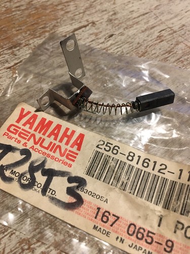 Yamaha 256 81612 - yamaha, carbone