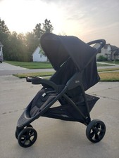Chicco Viaro Stroller (Black)