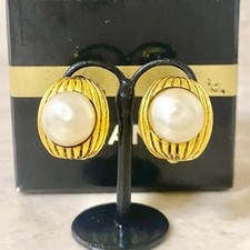 Orecchini CHANEL perle oro