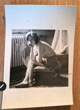 20750 a. Fotografia donna in posa gambe sexy italia 12,5x9