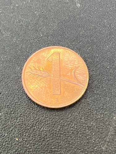 Moneta svizzera centesimo - moneta, 1
