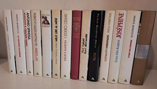 Lotto libri mondadori - di, 14