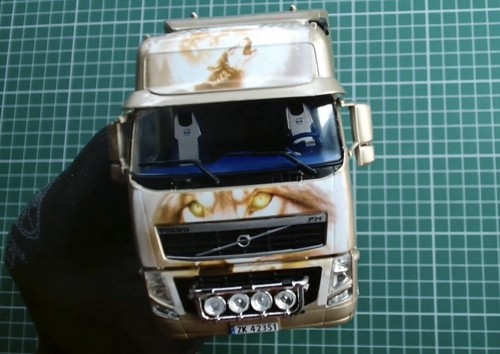 Volvo fh16 moon howler - 2003,