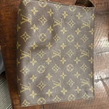 Louis Vuitton LV Pochette