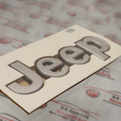 Emblema sigla ditta jeep grand - emblema,
