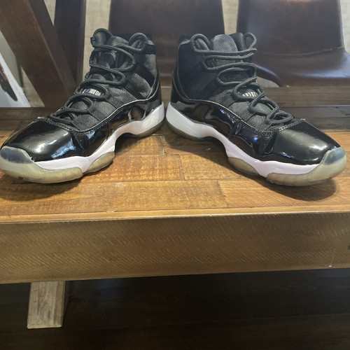 Air jordan retro - xi,