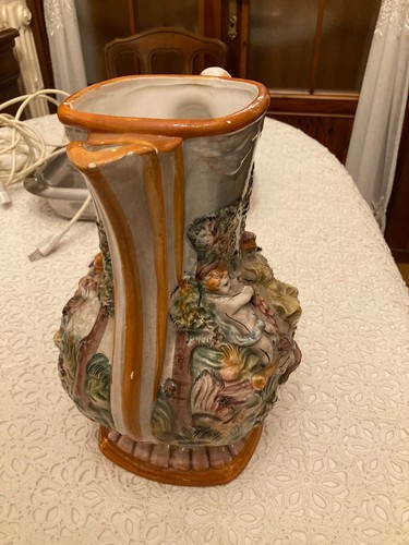 Brocca ceramica capodimonte - in,