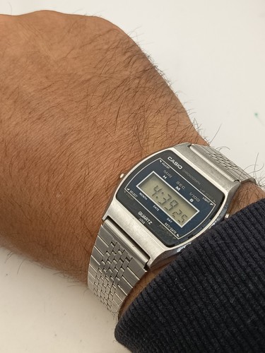 Raro orologio digitale vintage - raro,