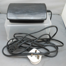 vintage singer sewing machine