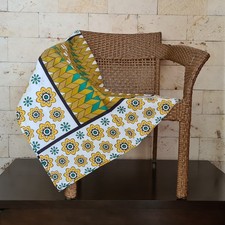 African Khanga, Leso, Beach