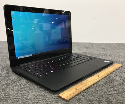 Razer blade stealth - razer, 12,5"