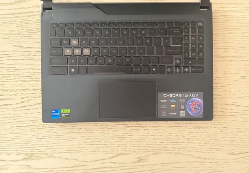 Msi cyborg a13v pc - msi, gaming