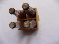 4 vecchie bottiglie di