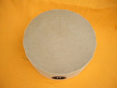 Alloggiamento ruota scorta - di,