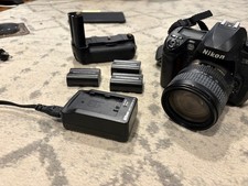 Nikon D D100 6.1MP Digital SLR