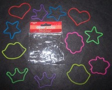 12 BRACELETS SILICONE FORMES