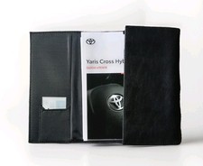 Manuale  Toyota Yaris Cross Hybrid  Con Custodia Nera Toyota