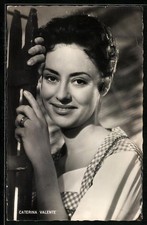 Cartolina Caterina Valente sorride 