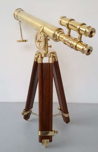 Telescopio ottone con - telescopio,