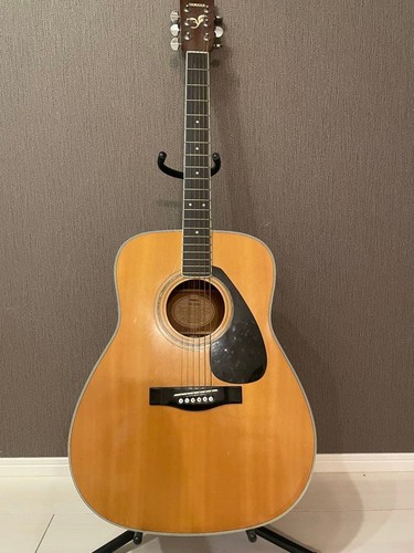 Chitarra acustica vintage
