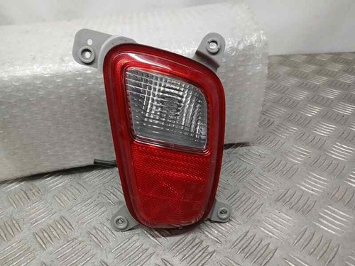 92405g6 right rear bumper - right,