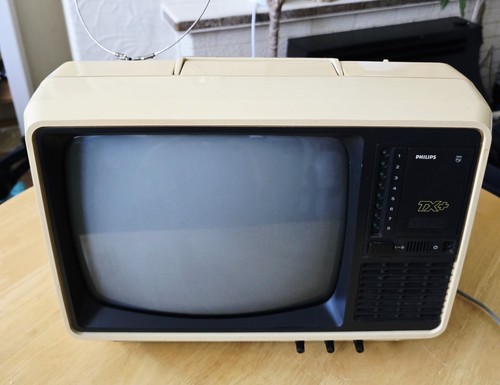 Televisore retro 1982 - televisore/tv,