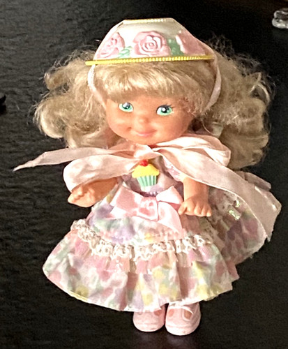 Mattel cherry merry muffin - cherry,