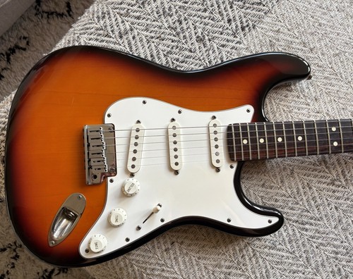 Fender stratocaster american - fender,
