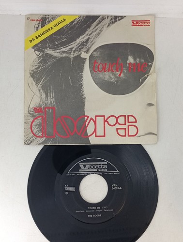 The doors touch - doors,