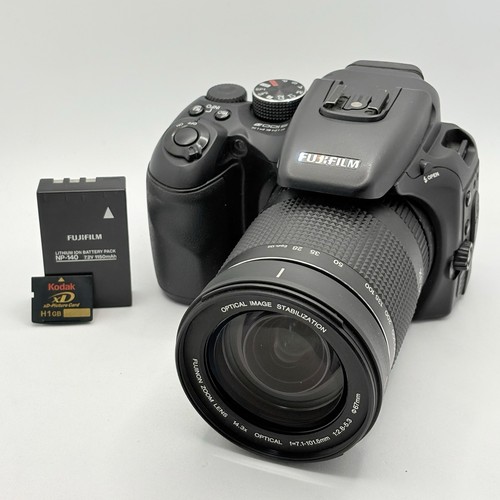 Fuji finepix s100 - fuji,