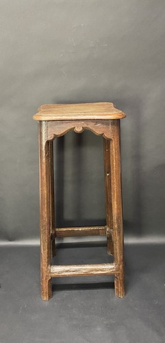 Antico sgabello legno - in,