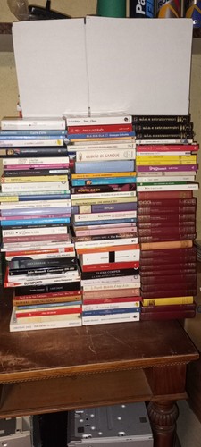 Lotto stock 100 libri vari - di,