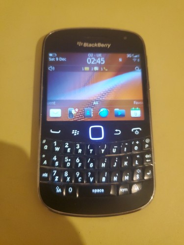 Blackberry bold 9900 - blackberry,