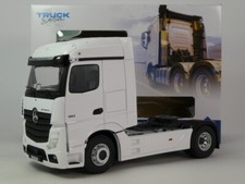Solido Mercedes Benz Actros Lavarot white 2019 1/24 S2400203