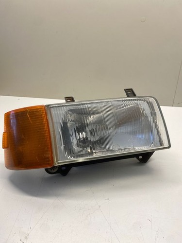 Faro proiettore anteriore