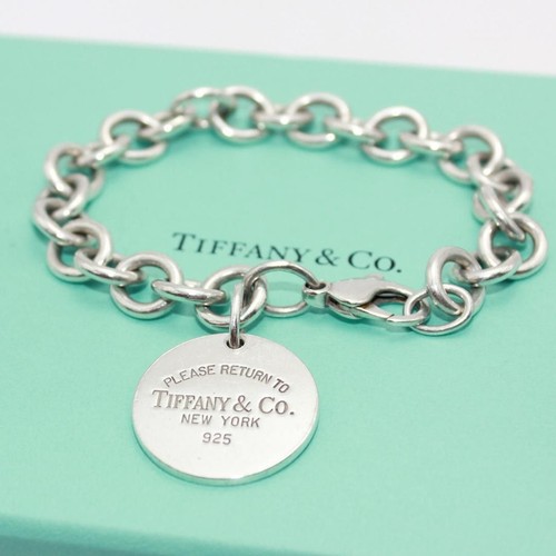 Excellent condition tiffany - excellent,
