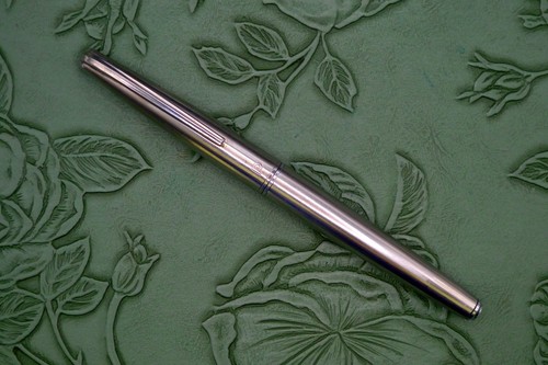 Vintage platinum metal body - vintage,