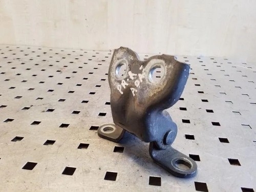 Cerniera porta anteriore