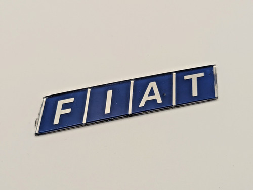 Fiat sigla logo anteriore - fiat,