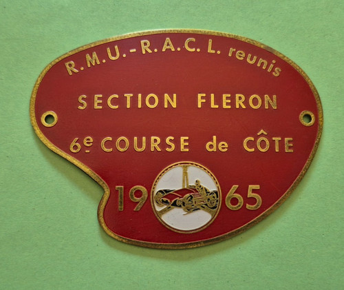 Badge calandre 6éme - de,