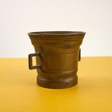 mortaio in ottone vintage