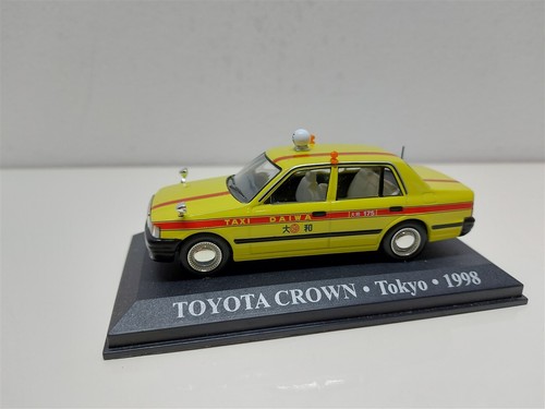 Toyota crown taxi tokyo 1998 - taxi,