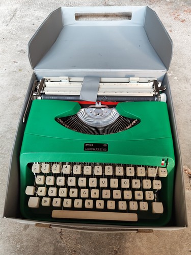 Macchina scrivere vintage - macchina, da