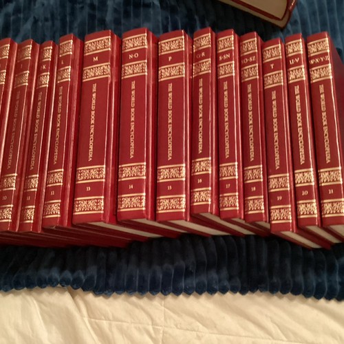 The world book - the,