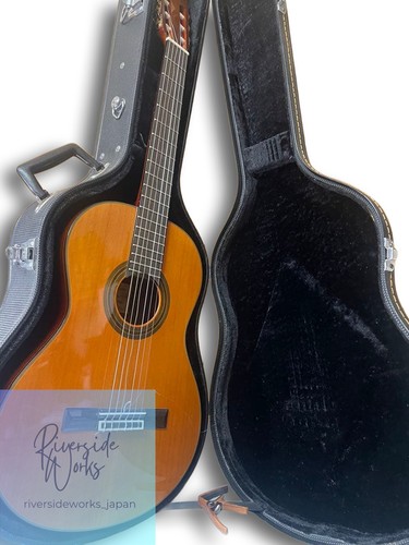 Chitarra acustica classica